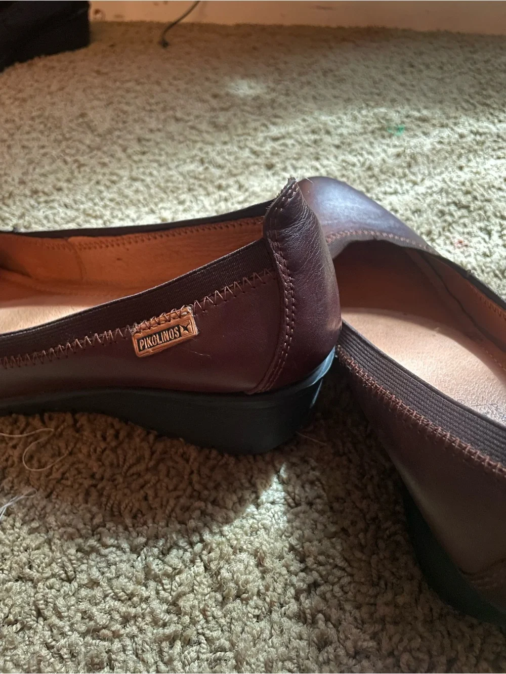 Pikolinos Sevilla Leather Low Wedge Pumps